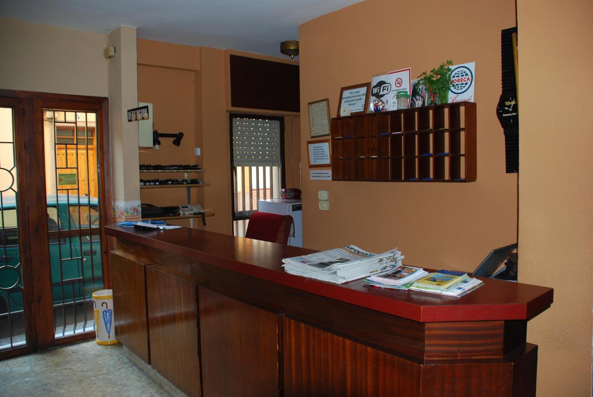 Pension Versalles Hotel Algeciras Ngoại thất bức ảnh